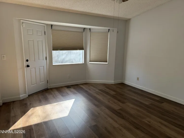 1522 Satellite, Sparks, Nevada 89436, 4 Bedrooms Bedrooms, ,2 BathroomsBathrooms,Residential,Residential,Satellite,260002797