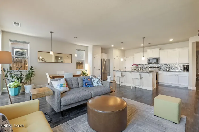 2013 Harmony Valley, Reno, Nevada 89521, 3 Bedrooms Bedrooms, ,2 BathroomsBathrooms,Residential,Residential,Harmony Valley,260002798