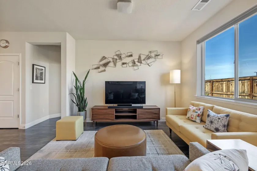 2013 Harmony Valley, Reno, Nevada 89521, 3 Bedrooms Bedrooms, ,2 BathroomsBathrooms,Residential,Residential,Harmony Valley,260002798