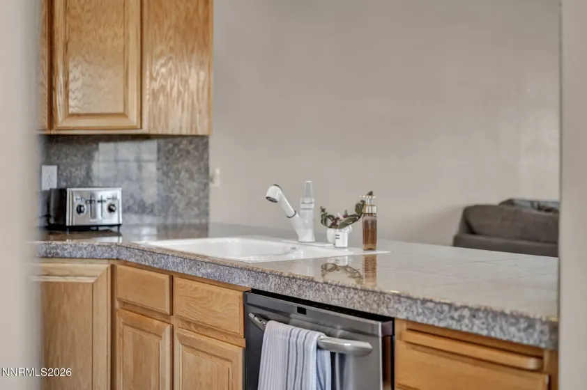 2553 Chardonnay, Carson City, Nevada 89703, 2 Bedrooms Bedrooms, ,2 BathroomsBathrooms,Residential,Residential,Chardonnay,260002799