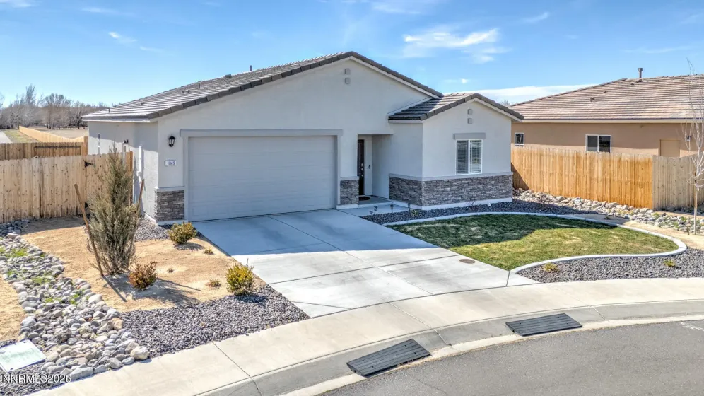 1049 Tamarack, Fallon, Nevada 89406, 3 Bedrooms Bedrooms, ,2 BathroomsBathrooms,Residential,Residential,Tamarack,260002800