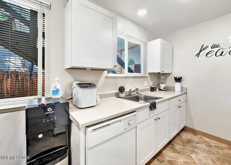 1130 E, Sparks, Nevada 89431, ,Residential Income,Residential,E,260002802