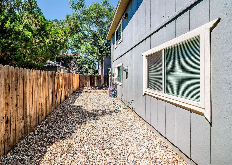 1130 E, Sparks, Nevada 89431, ,Residential Income,Residential,E,260002802