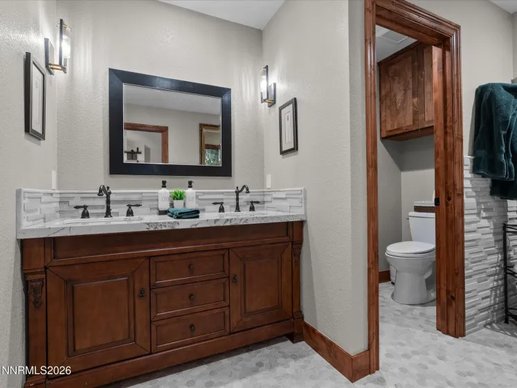 Lower bedroom suite bath