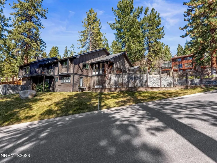 1246 Hidden Woods Drive, Glenbrook, Nevada 89413, 3 Bedrooms Bedrooms, ,3 BathroomsBathrooms,Residential,Residential,Hidden Woods Drive,260002803