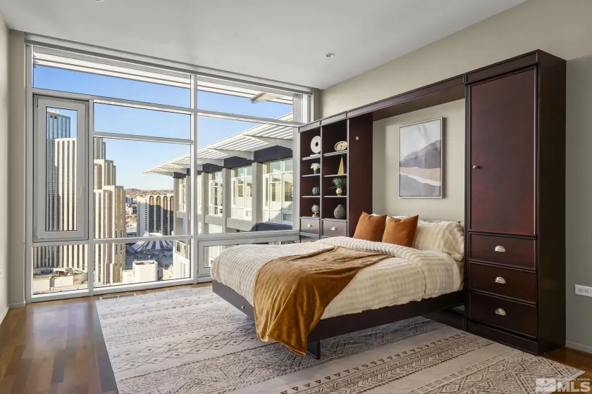 255 Sierra, Reno, Nevada 89501, 3 Bedrooms Bedrooms, ,4 BathroomsBathrooms,Residential,Residential,Sierra,240015042