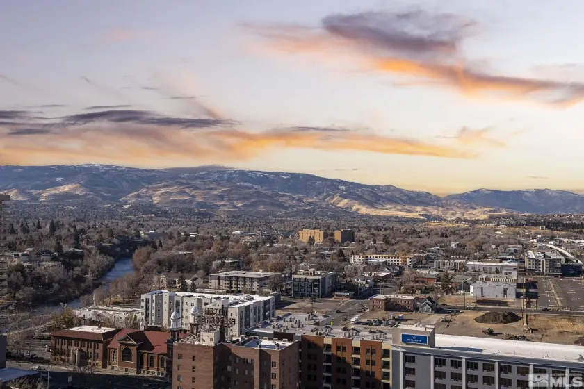 255 Sierra, Reno, Nevada 89501, 3 Bedrooms Bedrooms, ,4 BathroomsBathrooms,Residential,Residential,Sierra,240015042