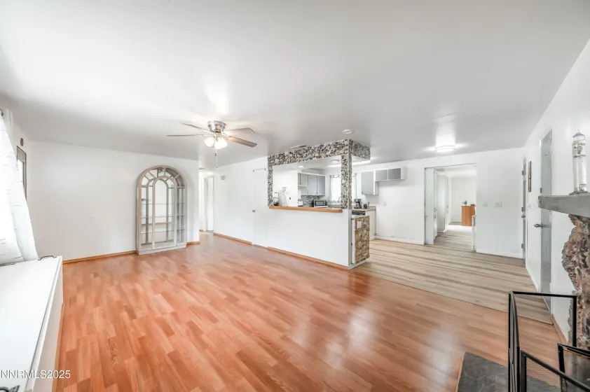 1193 Manhattan, Gardnerville, Nevada 89460, 3 Bedrooms Bedrooms, ,2 BathroomsBathrooms,Residential,Residential,Manhattan,250056653