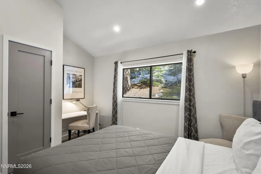 696 Bidwell, Incline Village, Nevada 89451, 4 Bedrooms Bedrooms, ,3 BathroomsBathrooms,Residential,Residential,Bidwell,260002815