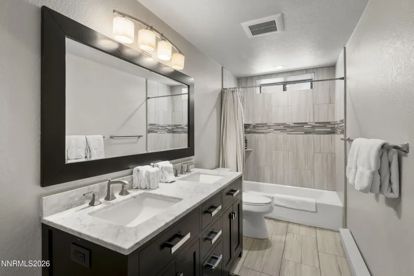 696 Bidwell, Incline Village, Nevada 89451, 4 Bedrooms Bedrooms, ,3 BathroomsBathrooms,Residential,Residential,Bidwell,260002815