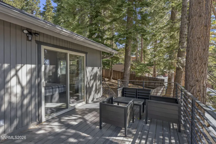 696 Bidwell, Incline Village, Nevada 89451, 4 Bedrooms Bedrooms, ,3 BathroomsBathrooms,Residential,Residential,Bidwell,260002815