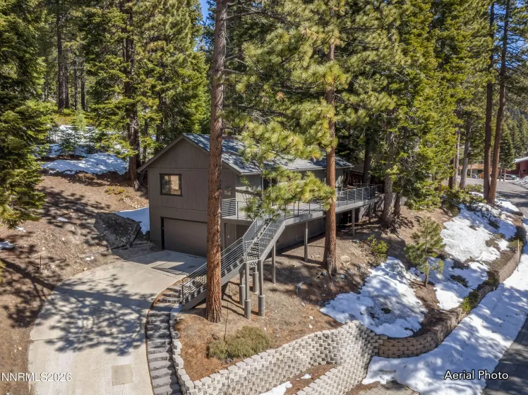 696 Bidwell, Incline Village, Nevada 89451, 4 Bedrooms Bedrooms, ,3 BathroomsBathrooms,Residential,Residential,Bidwell,260002815