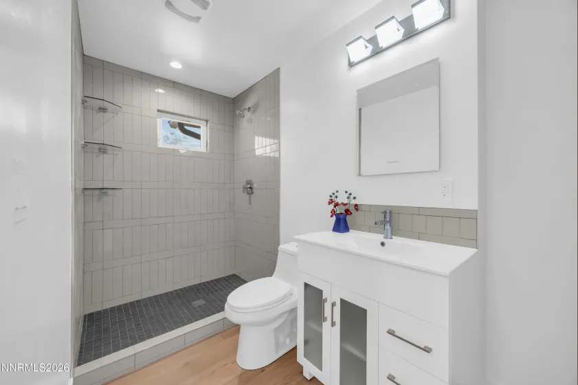 1355 Charles, Reno, Nevada 89509, 4 Bedrooms Bedrooms, ,3 BathroomsBathrooms,Residential,Residential,Charles,260002820