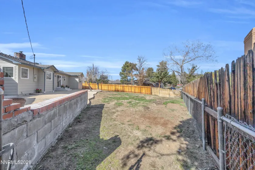 1355 Charles, Reno, Nevada 89509, 4 Bedrooms Bedrooms, ,3 BathroomsBathrooms,Residential,Residential,Charles,260002820