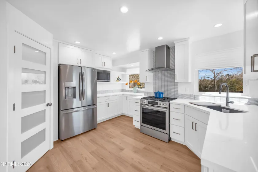 1355 Charles, Reno, Nevada 89509, 4 Bedrooms Bedrooms, ,3 BathroomsBathrooms,Residential,Residential,Charles,260002820