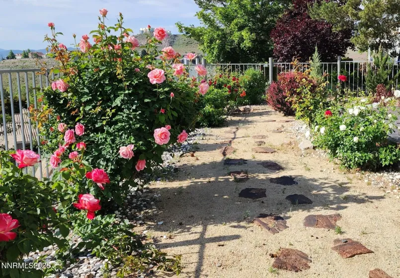 2664 Starr Meadows, Reno, Nevada 89519, 3 Bedrooms Bedrooms, ,3 BathroomsBathrooms,Residential,Residential,Starr Meadows,260002821