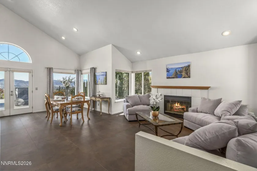 2664 Starr Meadows, Reno, Nevada 89519, 3 Bedrooms Bedrooms, ,3 BathroomsBathrooms,Residential,Residential,Starr Meadows,260002821