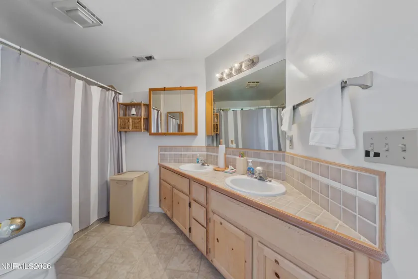 1016 Aspen Grove, Minden, Nevada 89423, 2 Bedrooms Bedrooms, ,2 BathroomsBathrooms,Residential,Residential,Aspen Grove,260002822