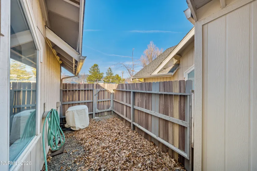 1016 Aspen Grove, Minden, Nevada 89423, 2 Bedrooms Bedrooms, ,2 BathroomsBathrooms,Residential,Residential,Aspen Grove,260002822