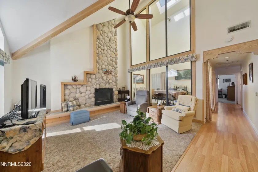 1016 Aspen Grove, Minden, Nevada 89423, 2 Bedrooms Bedrooms, ,2 BathroomsBathrooms,Residential,Residential,Aspen Grove,260002822