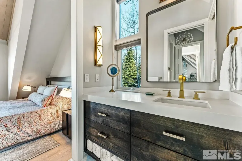 88 Skyland, Zephyr Cove, Nevada 89448, 3 Bedrooms Bedrooms, ,5 BathroomsBathrooms,Residential,Residential,Skyland,260002823