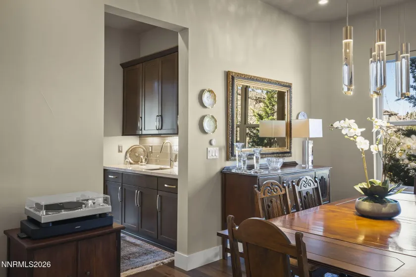 4856 Sierra Pine, Reno, Nevada 89519, 5 Bedrooms Bedrooms, ,5 BathroomsBathrooms,Residential,Residential,Sierra Pine,260002828