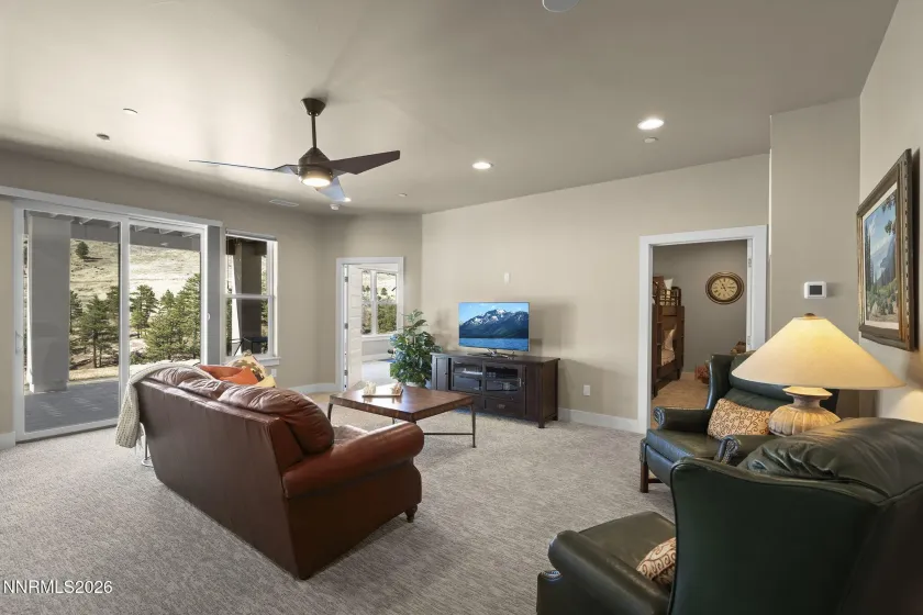 4856 Sierra Pine, Reno, Nevada 89519, 5 Bedrooms Bedrooms, ,5 BathroomsBathrooms,Residential,Residential,Sierra Pine,260002828