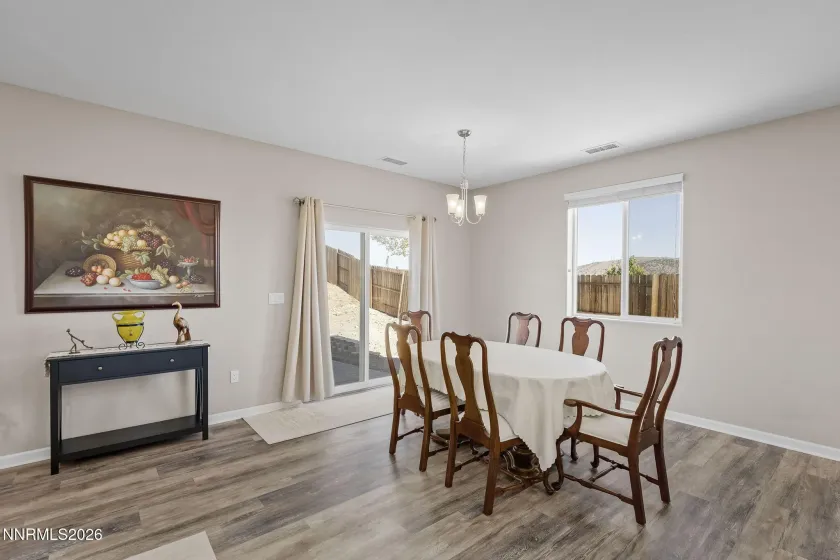 556 Beckwourth, Reno, Nevada 89506, 3 Bedrooms Bedrooms, ,2 BathroomsBathrooms,Residential,Residential,Beckwourth,260002830