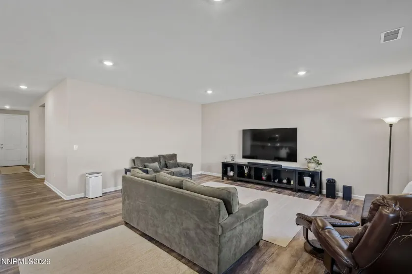 556 Beckwourth, Reno, Nevada 89506, 3 Bedrooms Bedrooms, ,2 BathroomsBathrooms,Residential,Residential,Beckwourth,260002830