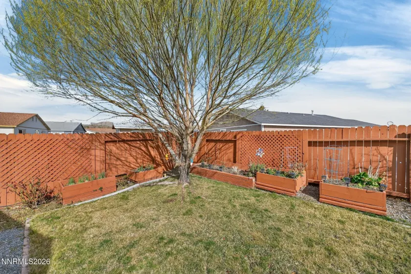 7385 Matisse, Sun Valley, Nevada 89433, 4 Bedrooms Bedrooms, ,2 BathroomsBathrooms,Residential,Residential,Matisse,260002833