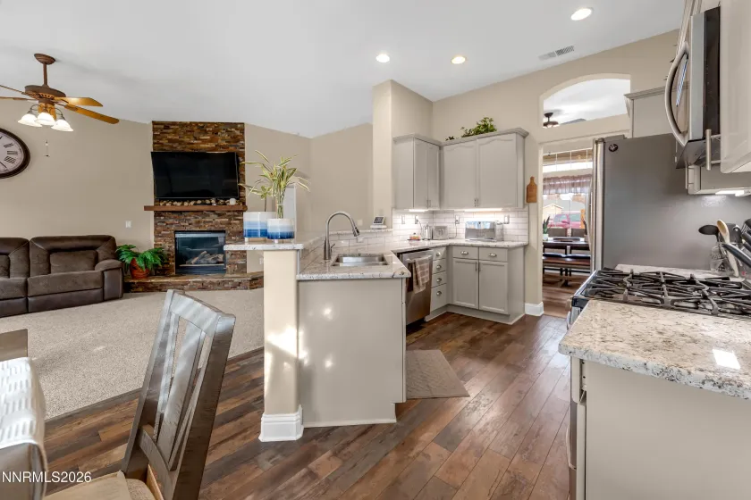 3288 Genil, Sparks, Nevada 89436, 3 Bedrooms Bedrooms, ,2 BathroomsBathrooms,Residential,Residential,Genil,260002835