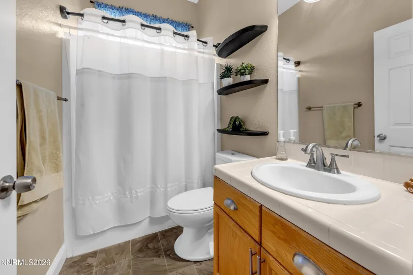 3288 Genil, Sparks, Nevada 89436, 3 Bedrooms Bedrooms, ,2 BathroomsBathrooms,Residential,Residential,Genil,260002835