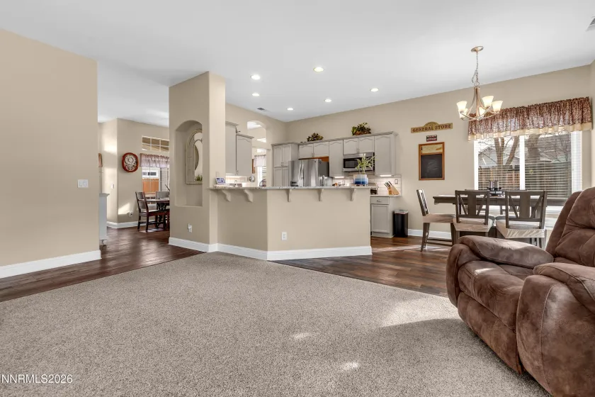 3288 Genil, Sparks, Nevada 89436, 3 Bedrooms Bedrooms, ,2 BathroomsBathrooms,Residential,Residential,Genil,260002835