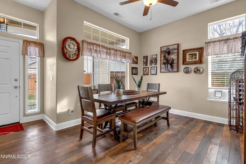 3288 Genil, Sparks, Nevada 89436, 3 Bedrooms Bedrooms, ,2 BathroomsBathrooms,Residential,Residential,Genil,260002835