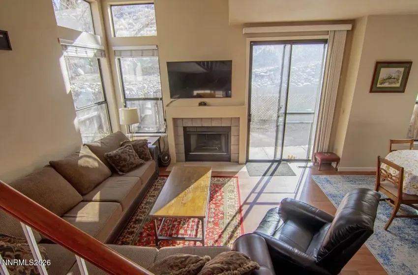 4335 Leeward, Reno, Nevada 89502, 2 Bedrooms Bedrooms, ,3 BathroomsBathrooms,Residential,Residential,Leeward,260002836