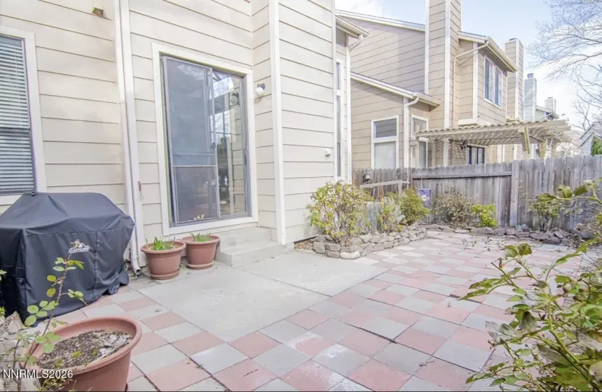 4335 Leeward, Reno, Nevada 89502, 2 Bedrooms Bedrooms, ,3 BathroomsBathrooms,Residential,Residential,Leeward,260002836