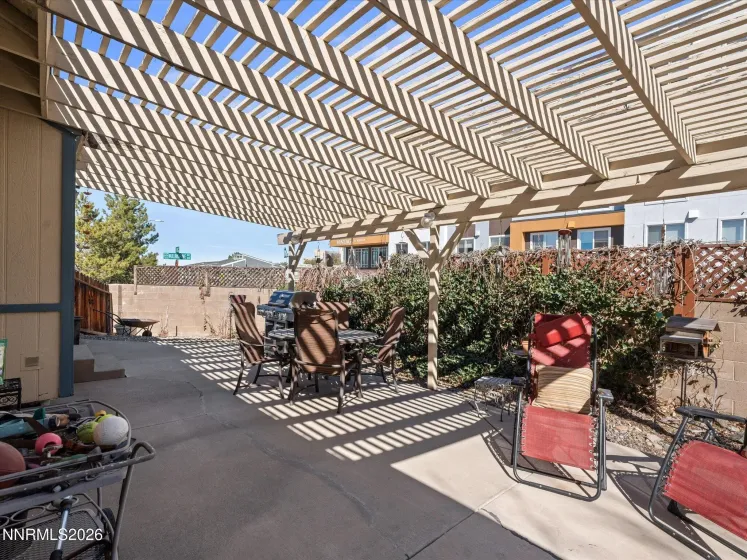 300 Kilborne, Reno, Nevada 89509, 4 Bedrooms Bedrooms, ,2 BathroomsBathrooms,Residential,Residential,Kilborne,260002840