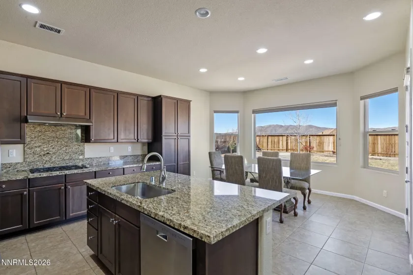 11765 Terra Linda, Sparks, Nevada 89441, 4 Bedrooms Bedrooms, ,3 BathroomsBathrooms,Residential,Residential,Terra Linda,260002842