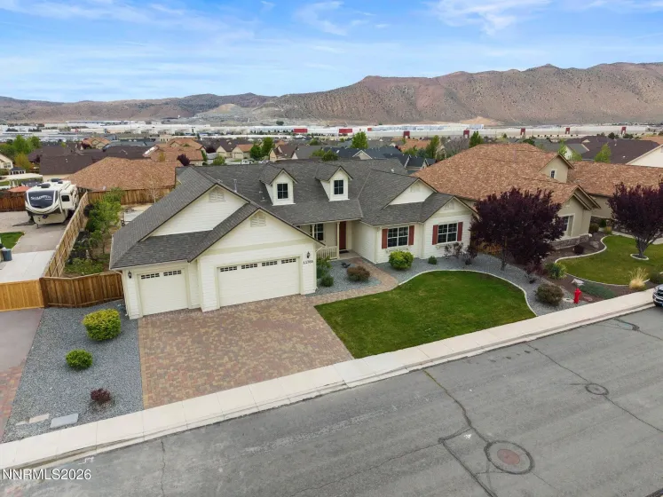 11765 Terra Linda, Sparks, Nevada 89441, 4 Bedrooms Bedrooms, ,3 BathroomsBathrooms,Residential,Residential,Terra Linda,260002842
