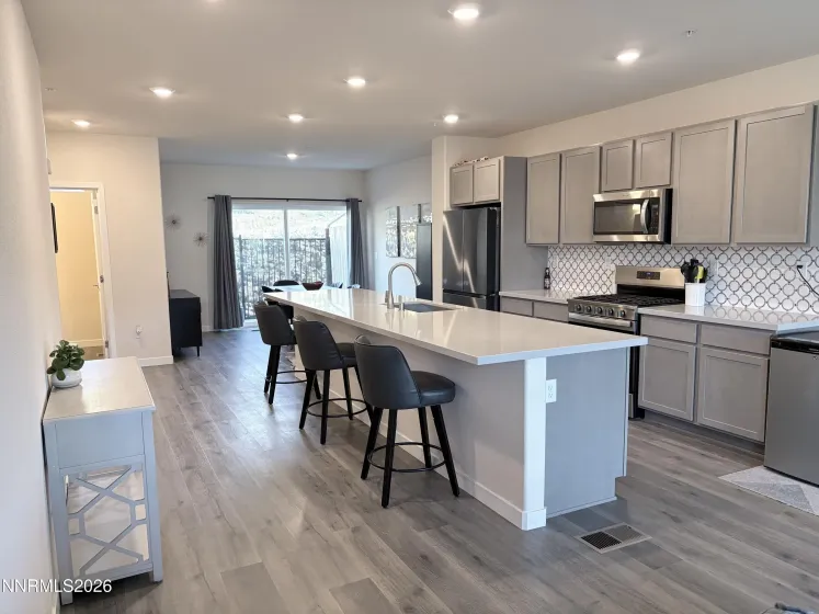 2408 Tecumseh, Sparks, Nevada 89436, 3 Bedrooms Bedrooms, ,4 BathroomsBathrooms,Residential,Residential,Tecumseh,260002844