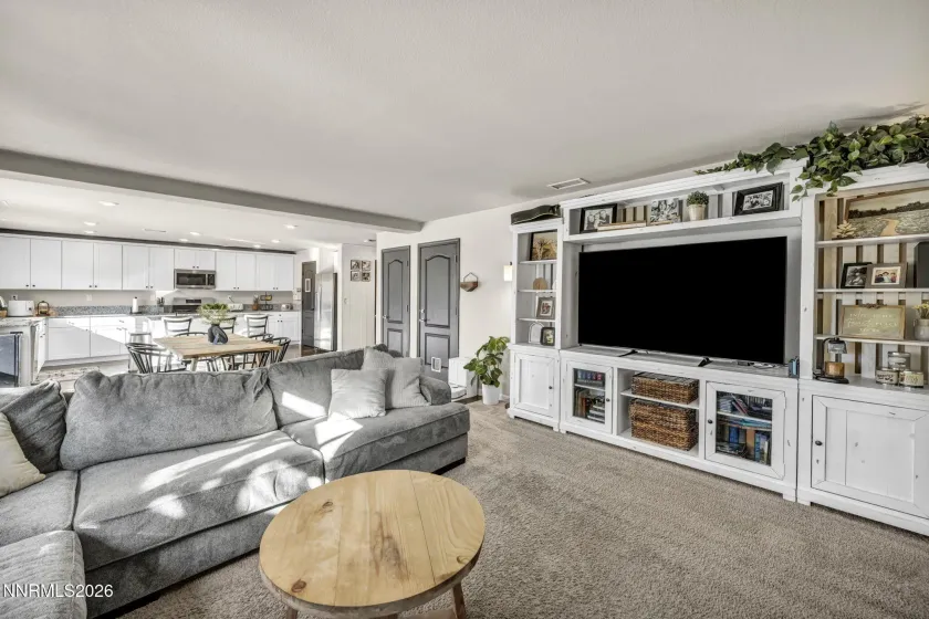 8854 Finnsech, Reno, Nevada 89506, 4 Bedrooms Bedrooms, ,3 BathroomsBathrooms,Residential,Residential,Finnsech,260002845