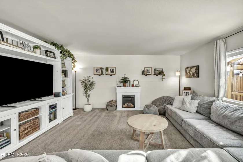 8854 Finnsech, Reno, Nevada 89506, 4 Bedrooms Bedrooms, ,3 BathroomsBathrooms,Residential,Residential,Finnsech,260002845