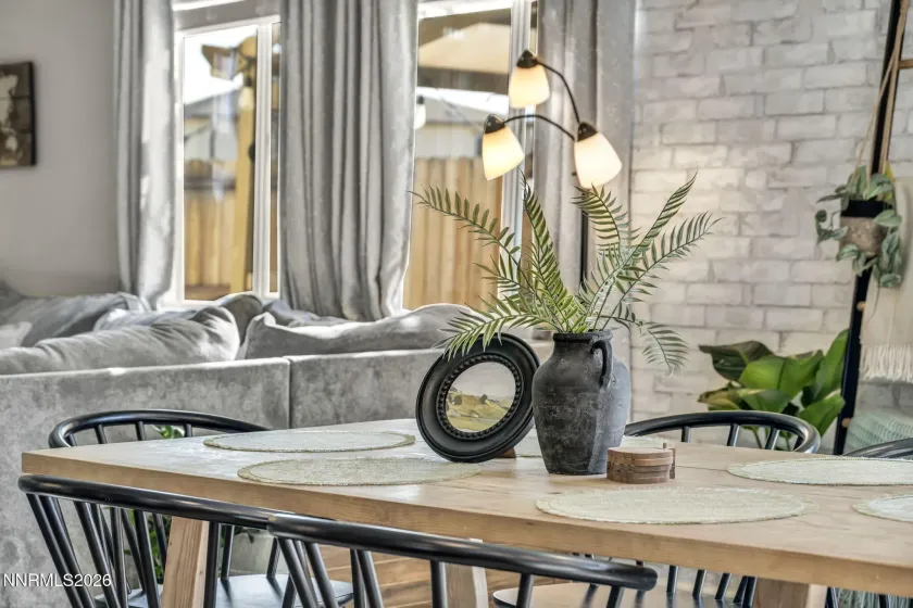 8854 Finnsech, Reno, Nevada 89506, 4 Bedrooms Bedrooms, ,3 BathroomsBathrooms,Residential,Residential,Finnsech,260002845