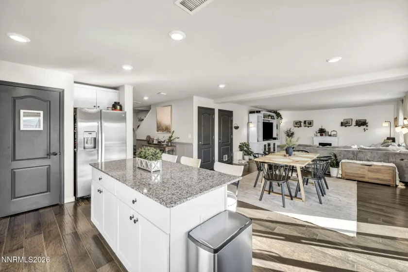 8854 Finnsech, Reno, Nevada 89506, 4 Bedrooms Bedrooms, ,3 BathroomsBathrooms,Residential,Residential,Finnsech,260002845