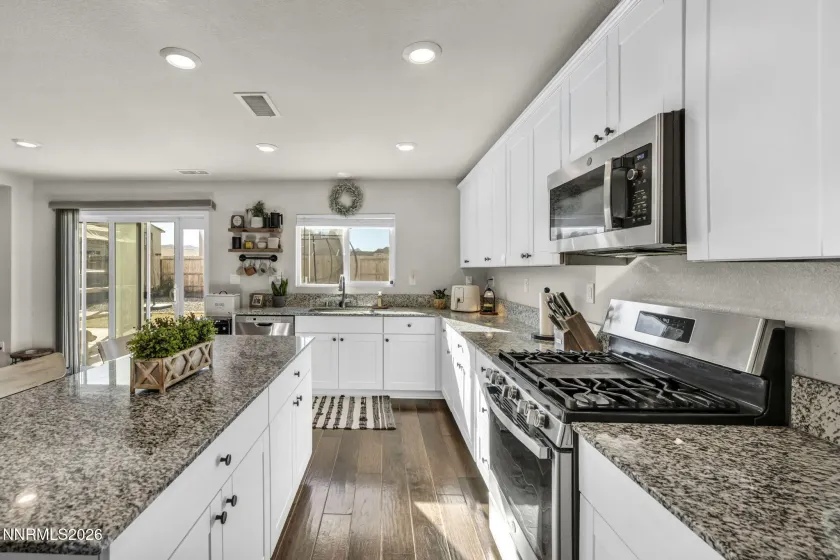 8854 Finnsech, Reno, Nevada 89506, 4 Bedrooms Bedrooms, ,3 BathroomsBathrooms,Residential,Residential,Finnsech,260002845