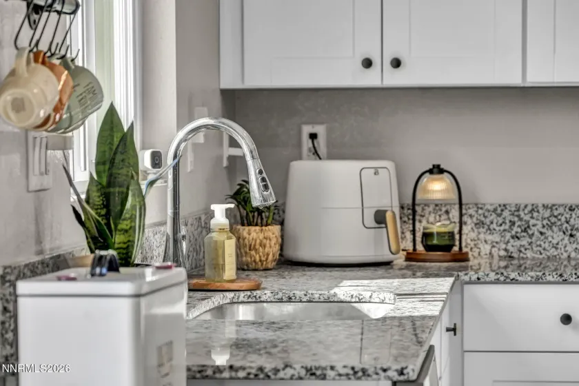 8854 Finnsech, Reno, Nevada 89506, 4 Bedrooms Bedrooms, ,3 BathroomsBathrooms,Residential,Residential,Finnsech,260002845