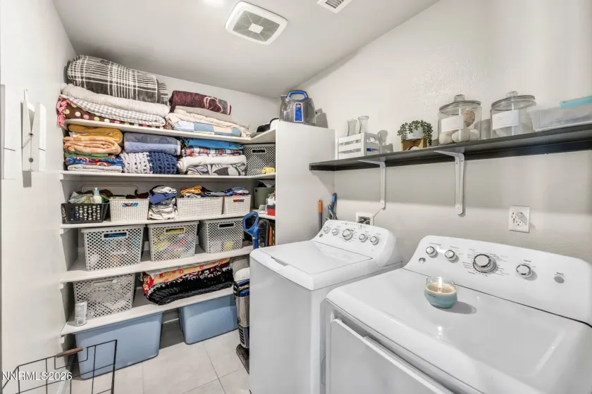 8854 Finnsech, Reno, Nevada 89506, 4 Bedrooms Bedrooms, ,3 BathroomsBathrooms,Residential,Residential,Finnsech,260002845