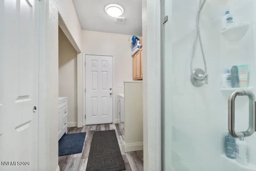 561 Tarn, Reno, Nevada 89503, 4 Bedrooms Bedrooms, ,4 BathroomsBathrooms,Residential,Residential,Tarn,260002847