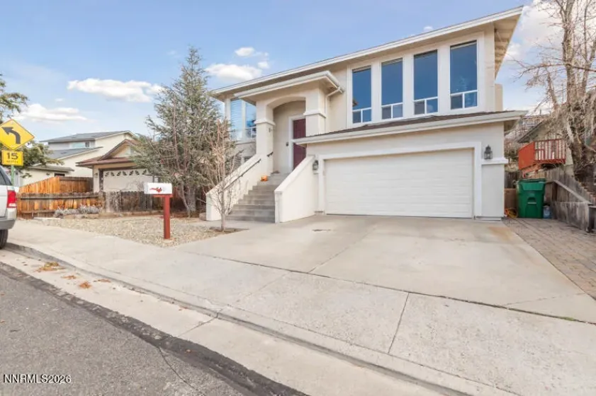 561 Tarn, Reno, Nevada 89503, 4 Bedrooms Bedrooms, ,4 BathroomsBathrooms,Residential,Residential,Tarn,260002847