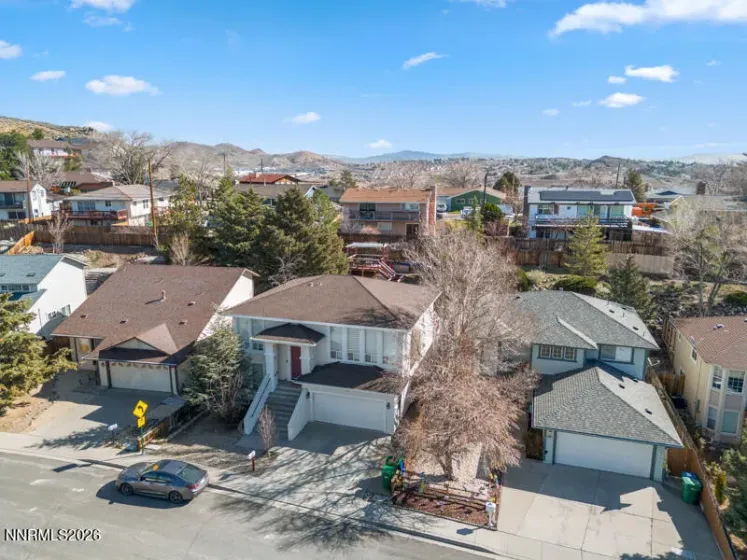 561 Tarn, Reno, Nevada 89503, 4 Bedrooms Bedrooms, ,4 BathroomsBathrooms,Residential,Residential,Tarn,260002847
